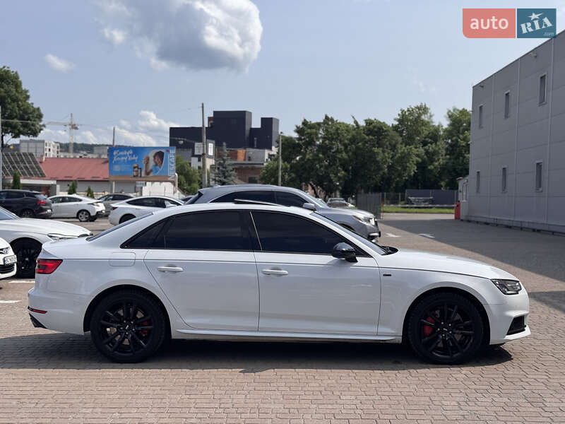 Седан Audi A4 2016 в Житомире