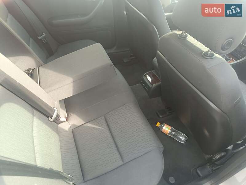 Седан Audi A4 2007 в Киеве