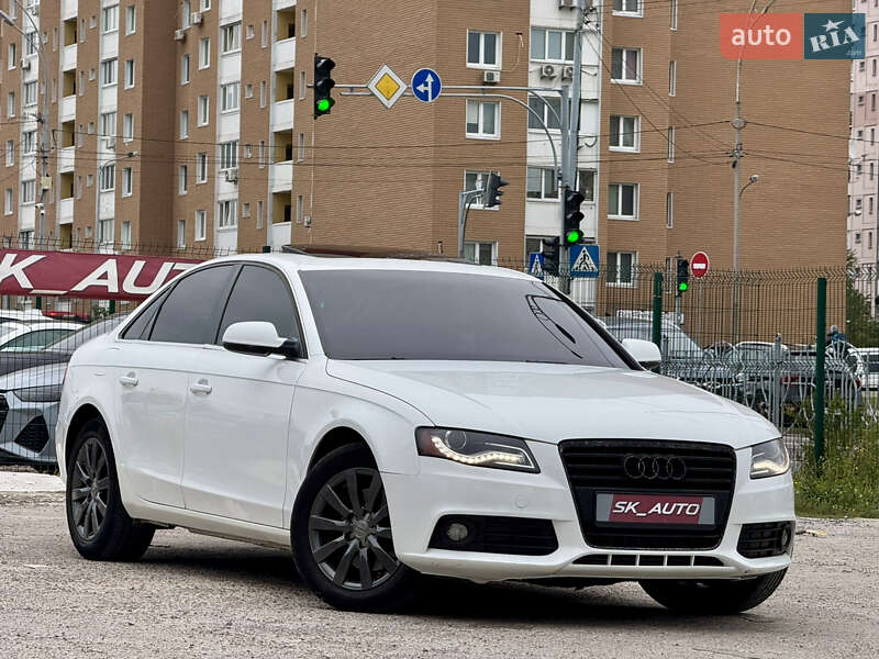 Седан Audi A4 2010 в Киеве