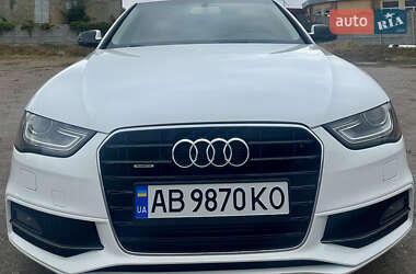 Седан Audi A4 2014 в 