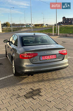 Седан Audi A4 2014 в 