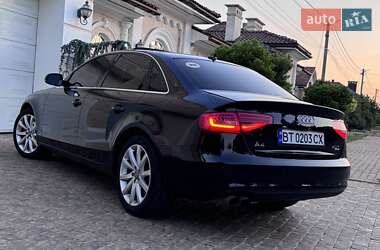 Седан Audi A4 2013 в 