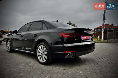 Седан Audi A4 2018 в 