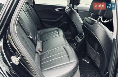 Седан Audi A4 2018 в 