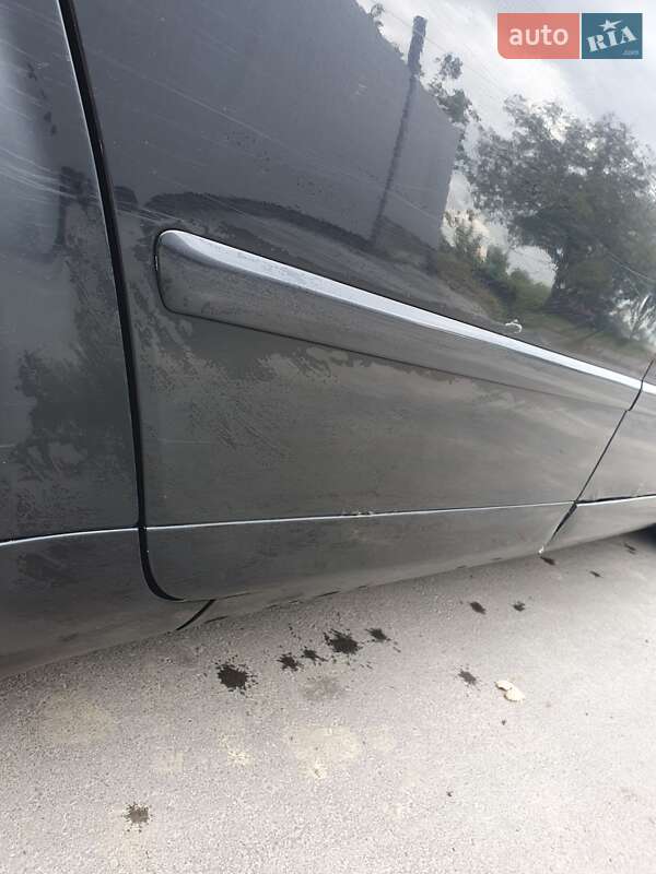 Универсал Audi A4 2003 в Теплике