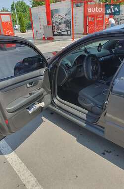 Универсал Audi A4 2003 в 