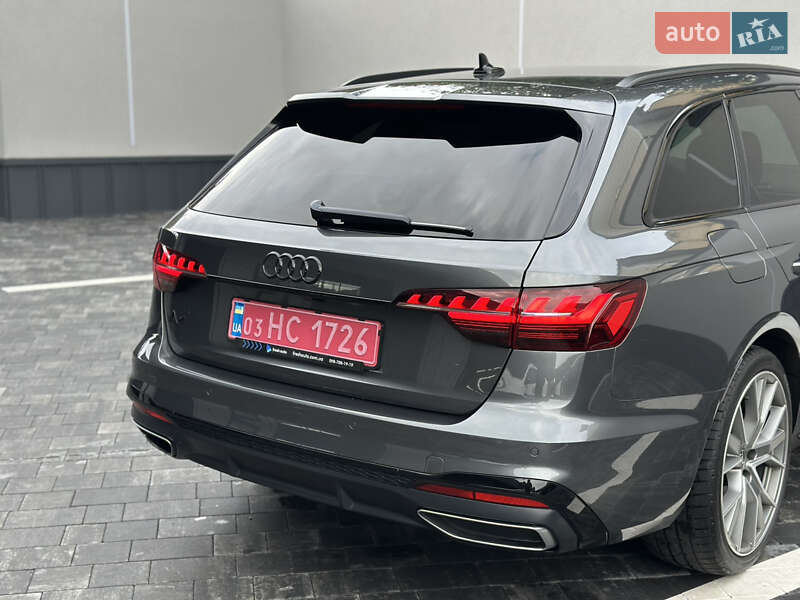 Универсал Audi A4 2022 в Ровно