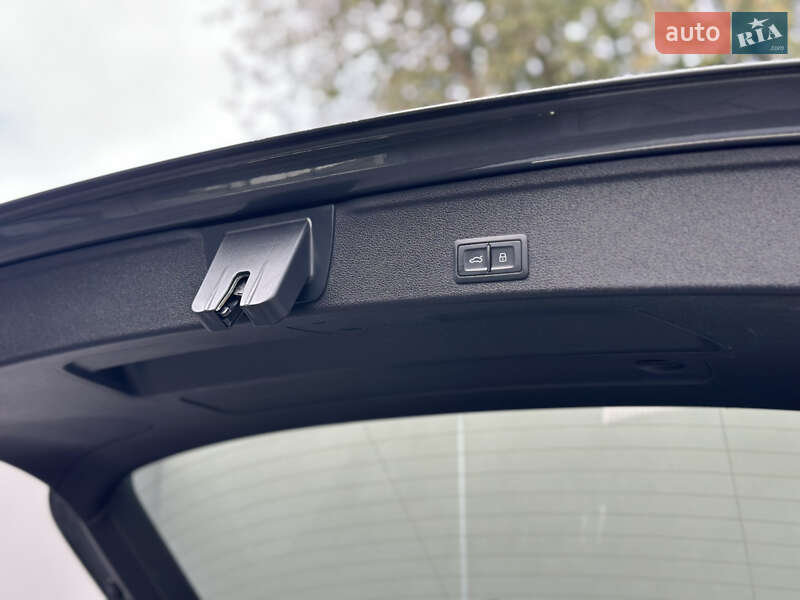 Универсал Audi A4 2022 в Ровно