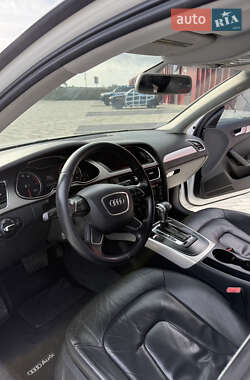 Седан Audi A4 2013 в 