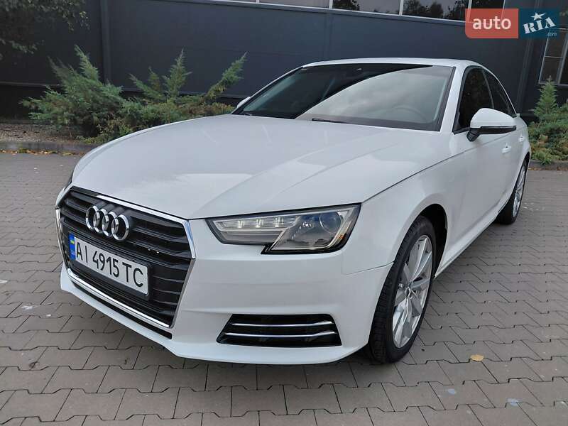 Седан Audi A4 2016 в 