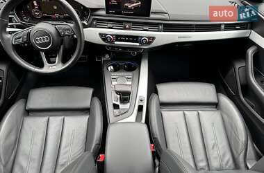 Седан Audi A4 2018 в 