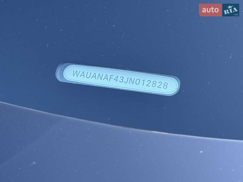 Седан Audi A4 2018 в Киеве фото 27 Седан Audi A4 2018 в Киеве