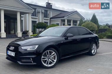 Седан Audi A4 2016 в 