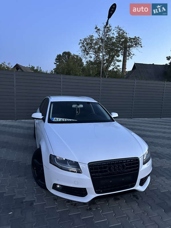 Универсал Audi A4 2011 в 