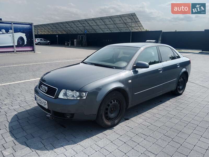 Седан Audi A4 2001 в Львові
