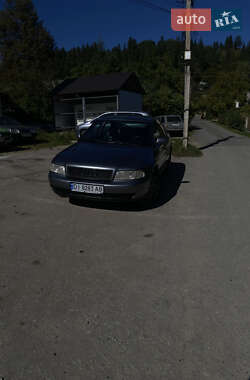 Седан Audi A4 1995 в 