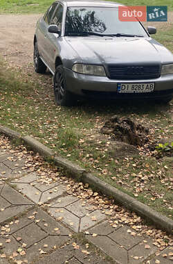Седан Audi A4 1995 в 