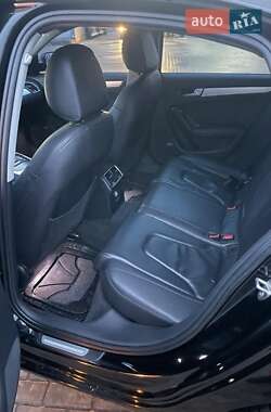Седан Audi A4 2012 в 