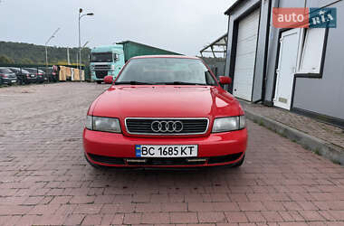 Седан Audi A4 1995 в 