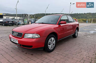 Седан Audi A4 1995 в 