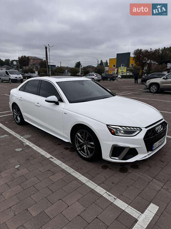 Седан Audi A4 2022 в Житомире