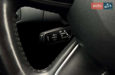 Седан Audi A4 2014 в 