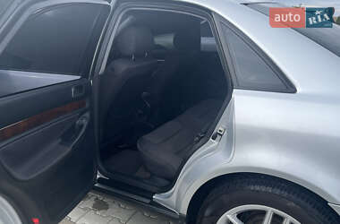 Седан Audi A4 1999 в 