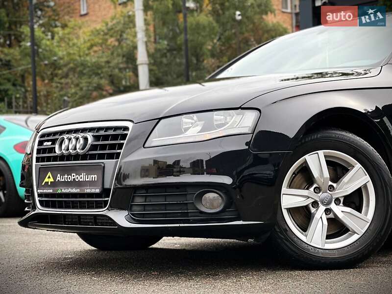 Седан Audi A4 2008 в Киеве