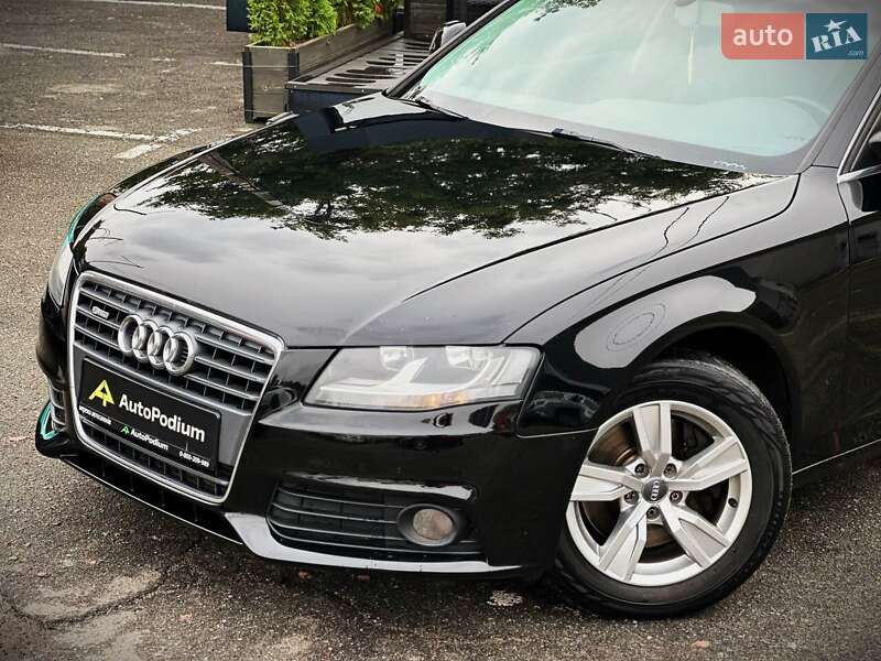 Седан Audi A4 2008 в Киеве