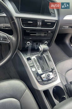 Седан Audi A4 2015 в 