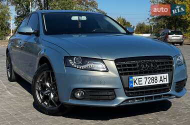 Седан Audi A4 2011 в Дніпрі