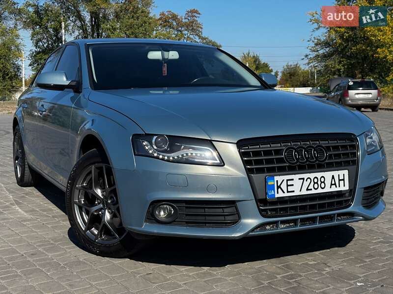 Седан Audi A4 2011 в Днепре фото Седан Audi A4 2011 в Днепре