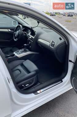 Седан Audi A4 2014 в 