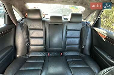 Седан Audi A4 2004 в 