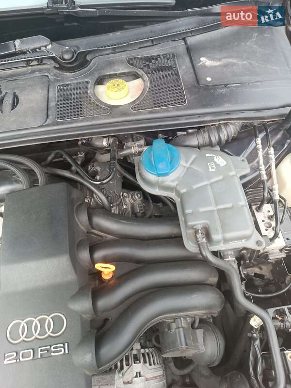 Универсал Audi A4 2002 в Городке