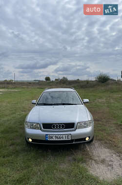 Універсал Audi A4 1999 в Сарнах