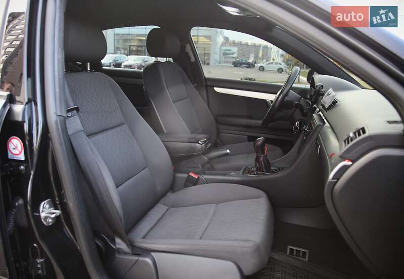 Седан Audi A4 2005 в Харькове