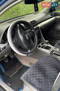 Седан Audi A4 2000 в 