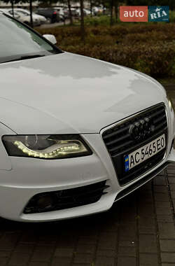 Седан Audi A4 2012 в 