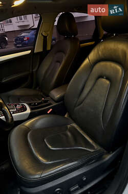 Седан Audi A4 2012 в 