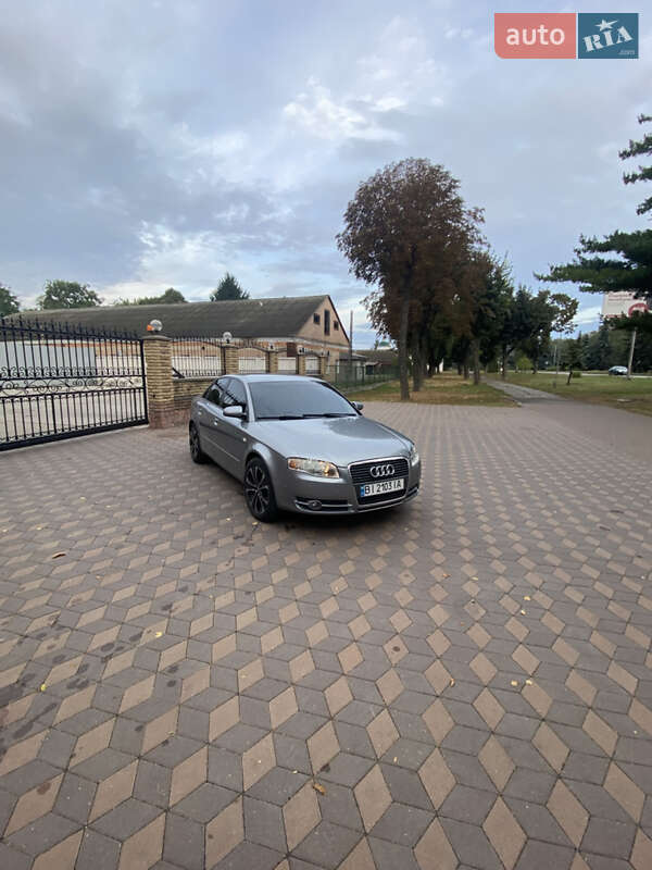 Седан Audi A4 2005 в Лубнах