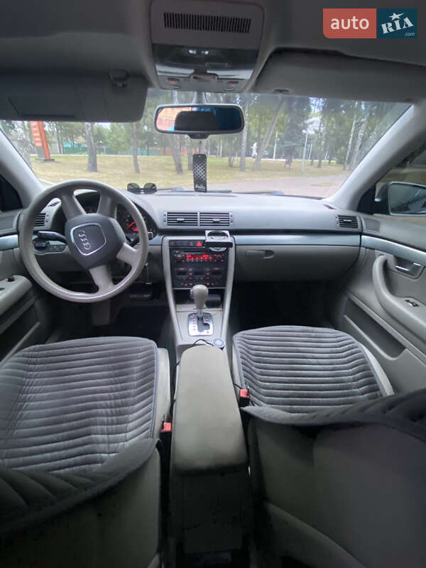 Седан Audi A4 2005 в Лубнах