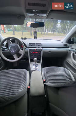 Седан Audi A4 2005 в 