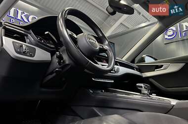 Седан Audi A4 2020 в 