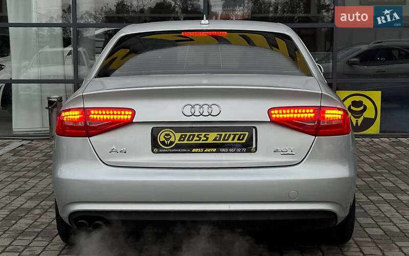 Седан Audi A4 2013 в Ивано-Франковске