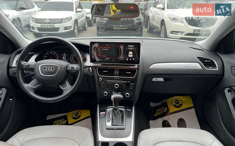 Седан Audi A4 2013 в Ивано-Франковске