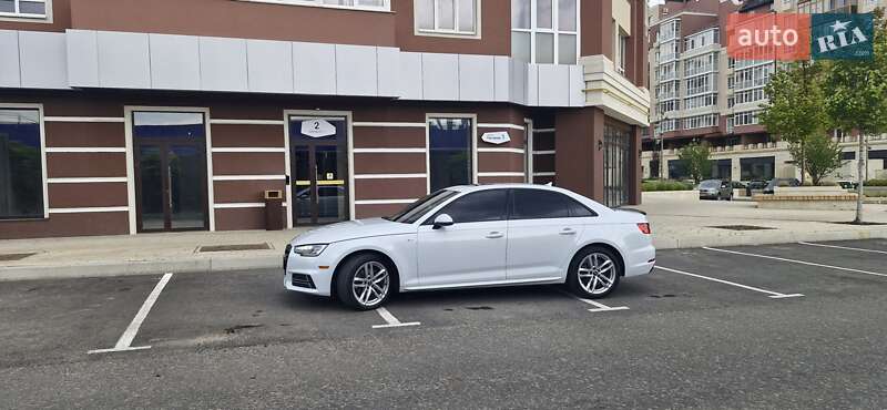 Седан Audi A4 2017 в Умани