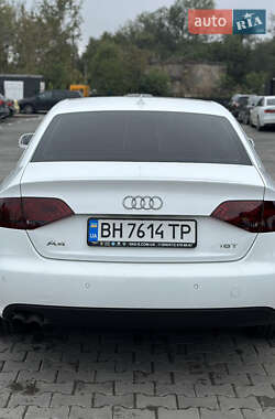 Седан Audi A4 2010 в 