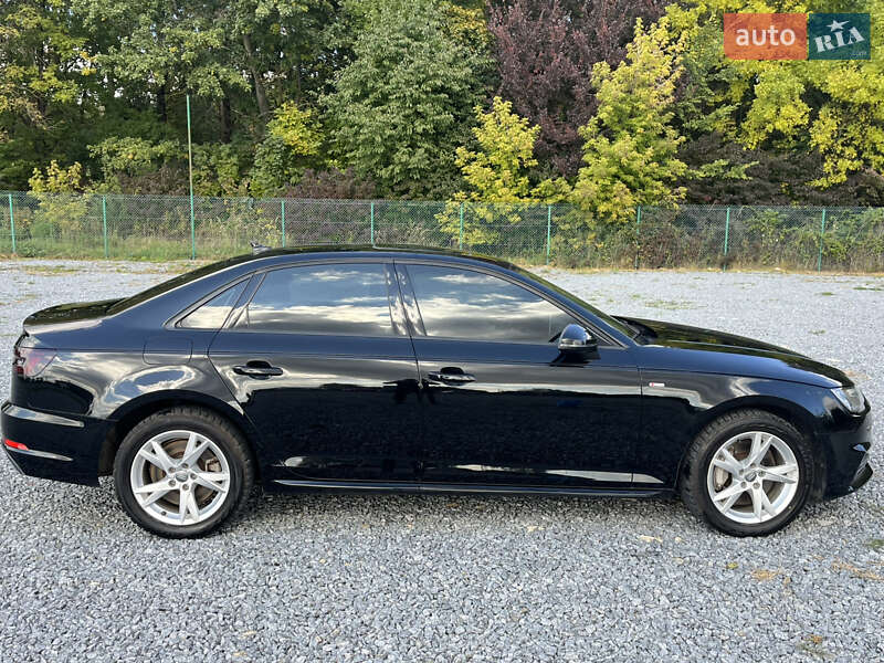 Седан Audi A4 2018 в Львове