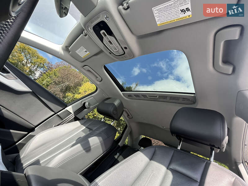 Седан Audi A4 2018 в Львове